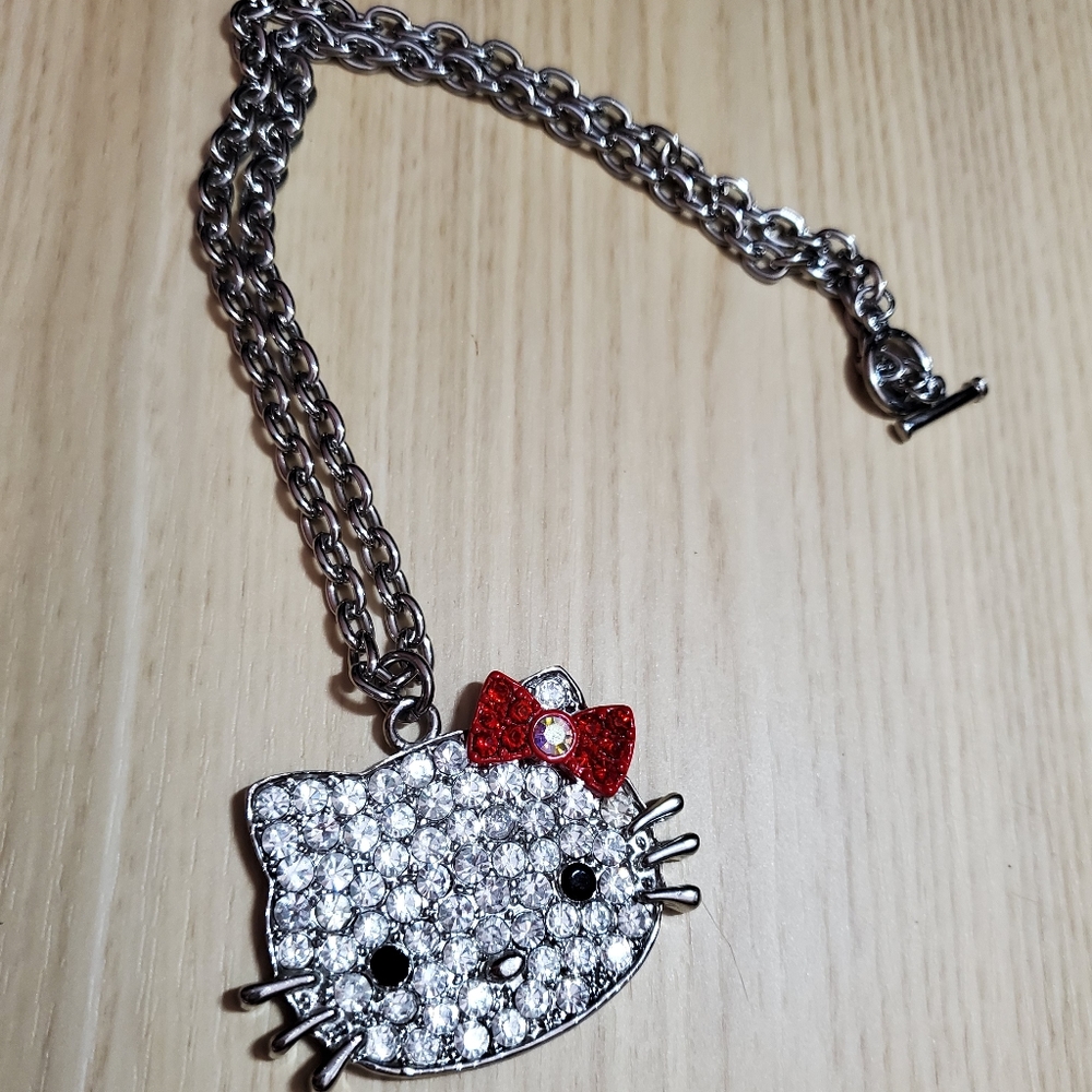 ❤Hello Kitty Necklace❣